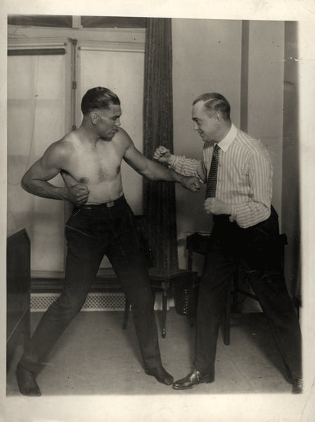 Dempsey, Jack & Frank Dailey Original Wire Photo (circa 1921) – Jo 