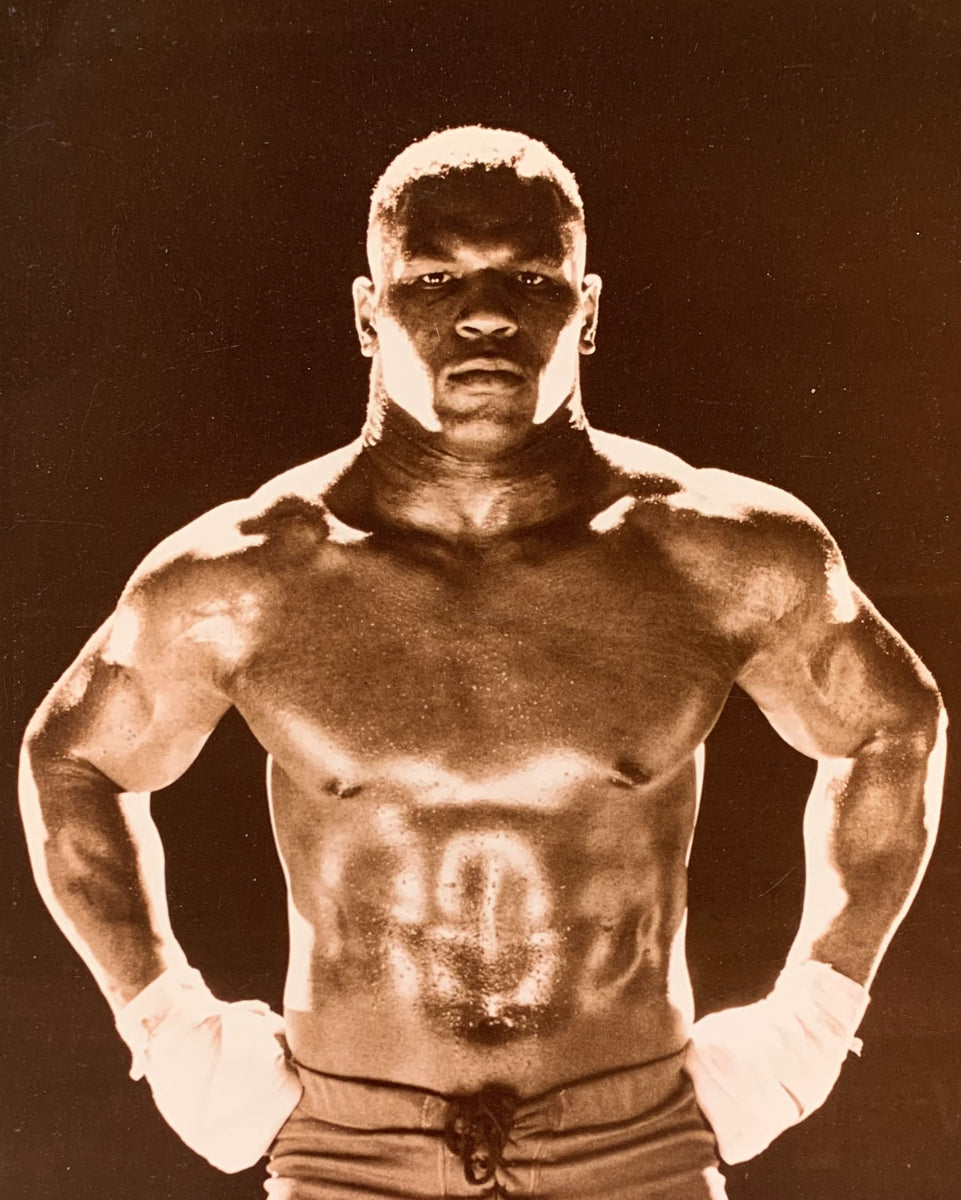 TYSON, MIKE ORIGINAL STUDIO PHOTOGRAPH – JO Sports Inc.