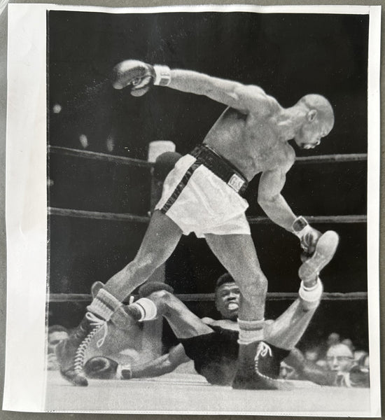 CARTER, RUBIN "HURRICANE"-EMILE GRIFFITH TYPE 1 PHOTO (1963)