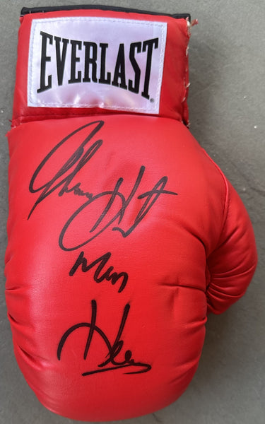 HEARNS, THOMAS "HITMAN" SIGNED BOXING GLOVE