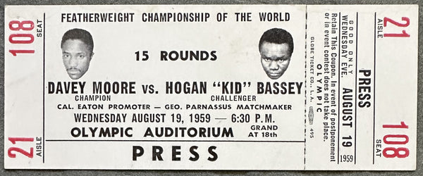 MOORE, DAVEY-HOGAN "KID" BASSEY ON SITE FULL TICKET (1959)