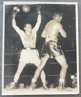 ROBINSON, SUGAR RAY-STEVE BELLOISE ORIGINAL LARGE FORMAT PHOTO (1949)