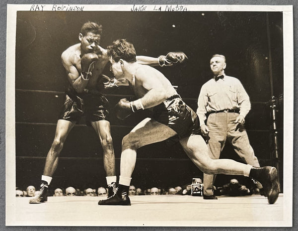 ROBINSON, SUGAR RAY-JAKE LAMOTTA IV ORIGINAL TYPE 1 PHOTOGRAPH (1945)