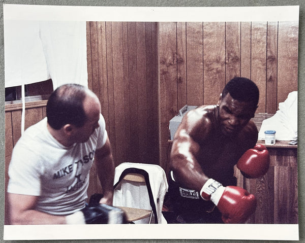 TYSON, MIKE & KEVIN ROONEY ORIGINAL TYPE 1 PHOTOGRAPH (1986-PRE BERBICK)